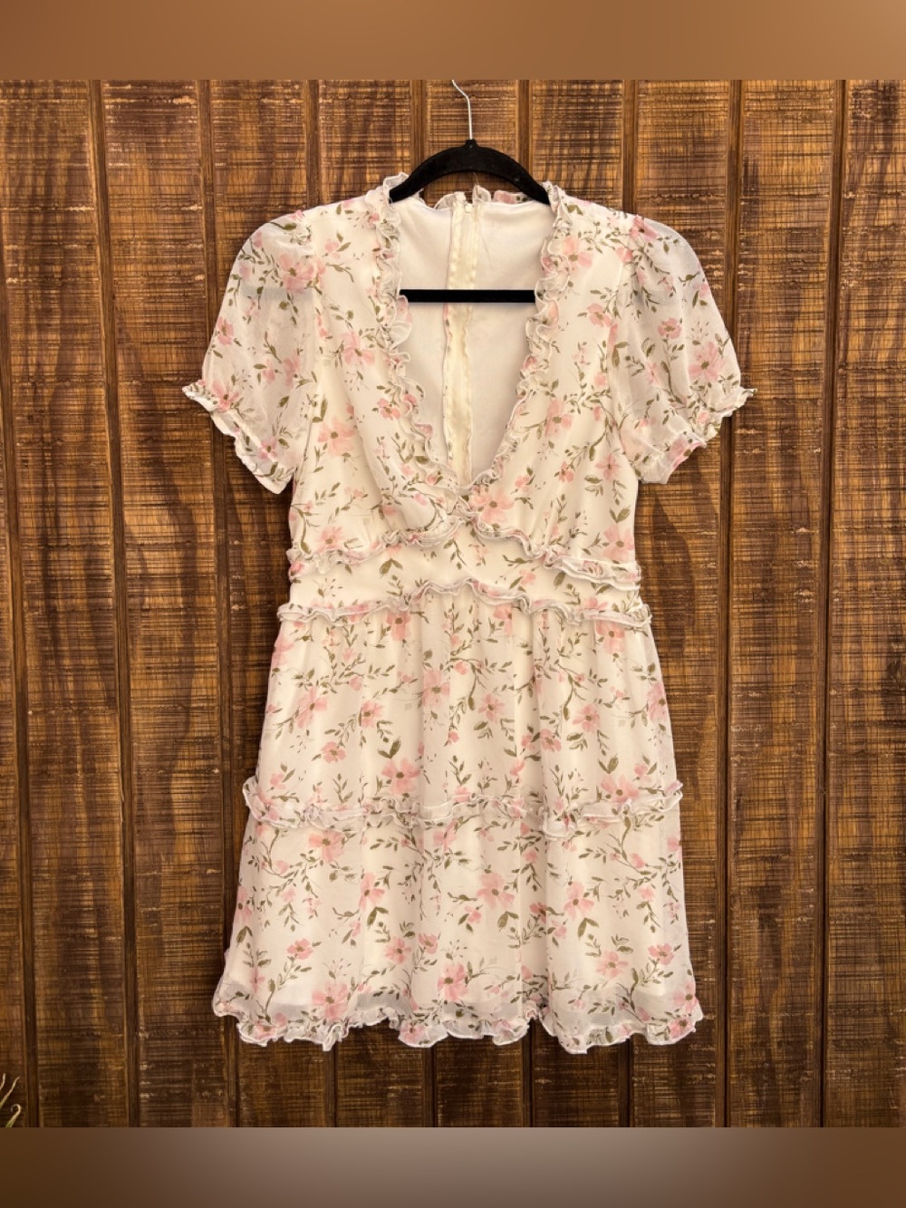White Floral Ruffle Dress - Picture 2 of 12